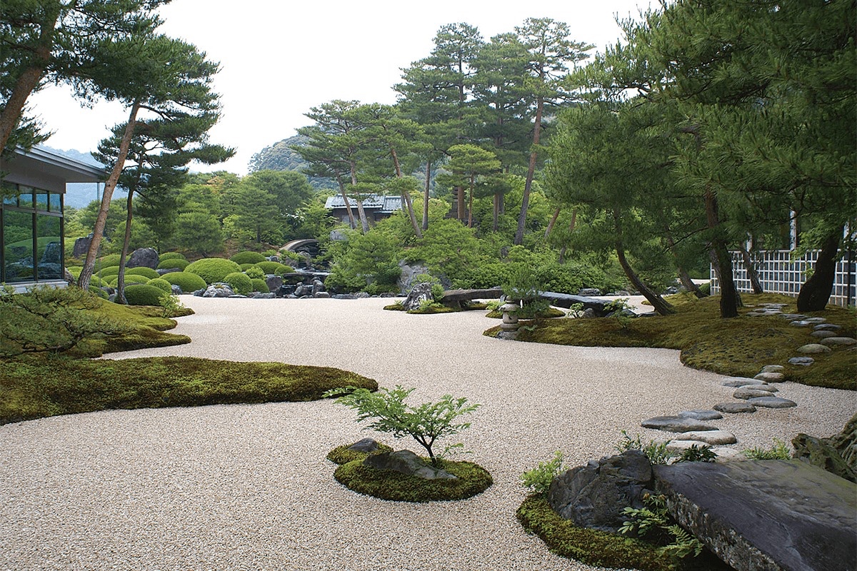 日本庭園とイングリッシュガーデン